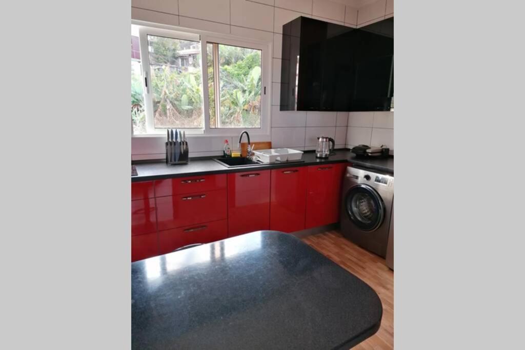 Vila Relax Vacation Rental, Funchal ภายนอก รูปภาพ